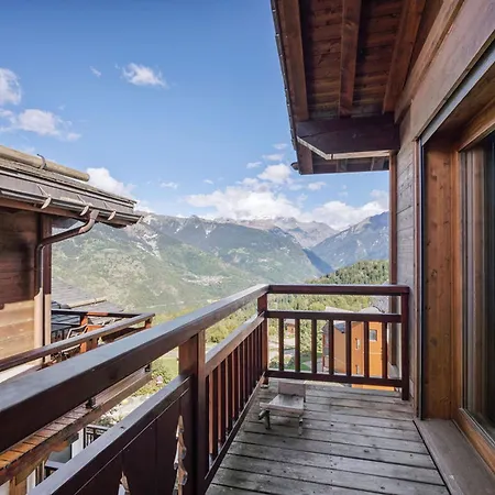 Cosy Au Pied Des Pistes Avec Parking - Fr-1-568-23 * Courchevel