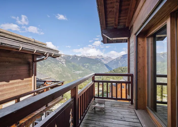 Cosy Au Pied Des Pistes Avec Parking - Fr-1-568-23 * Courchevel